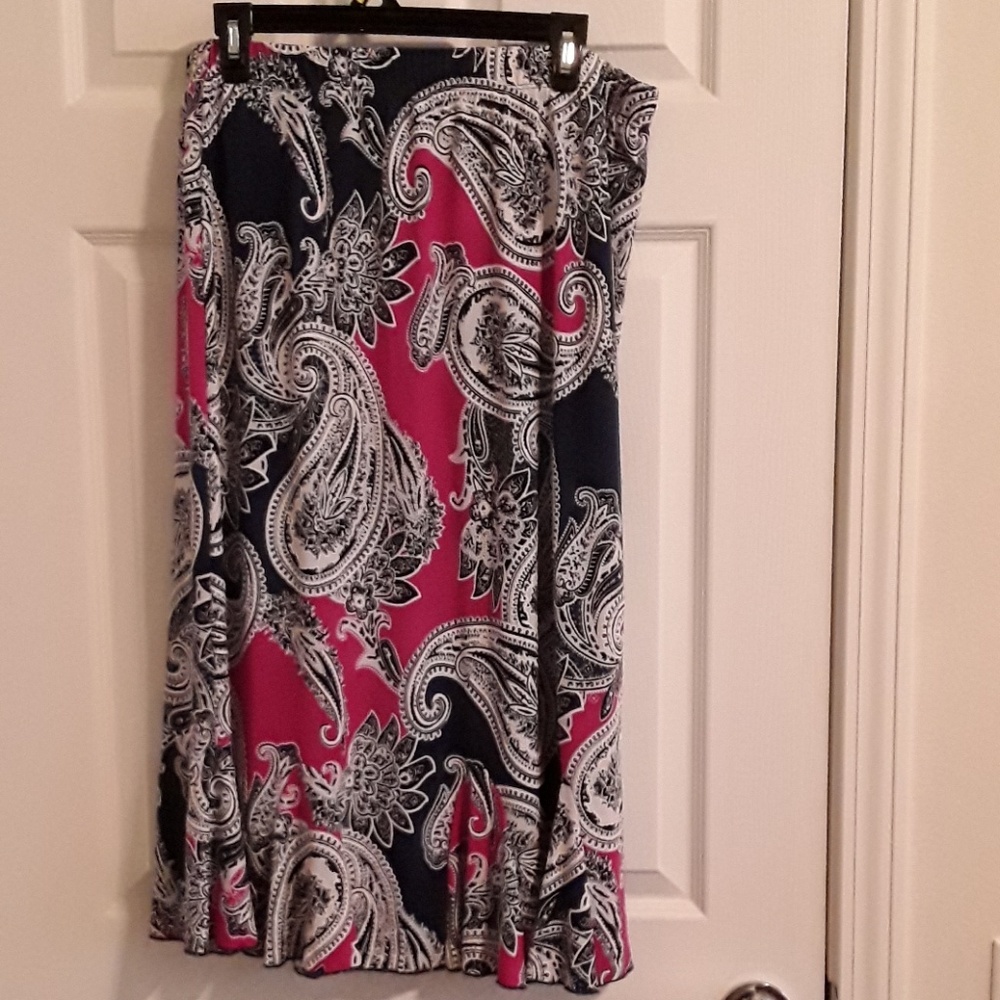 Very pretty dressy skirt. Blue, pink, white. Sz XL